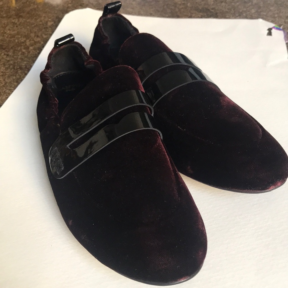 NEW Lanvin Velvet Loafers (aubergine), size 41 IT